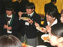 内定式と工場見学会 風景